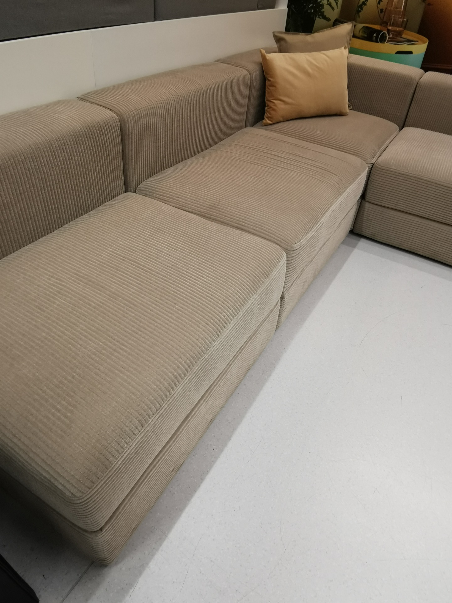 The Jättebo Sofa A Modern and Elegant Design from IKEA